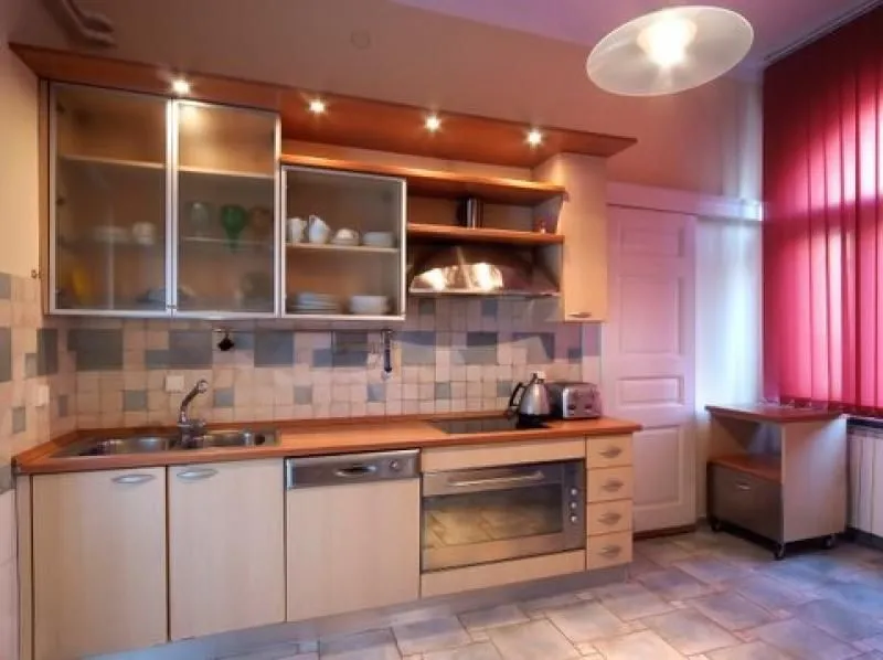 Izdavanje, stan, 160m², Stari Grad, Beograd