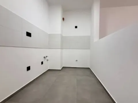 Prodaja, dvosoban stan, 58m², Hala Pionir, Palilula Sve Podlokacije - image 7