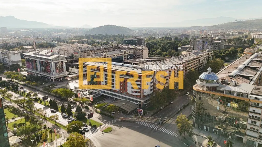 Izdavanje, poslovni prostor, 160m², Preko Morače, Podgorica