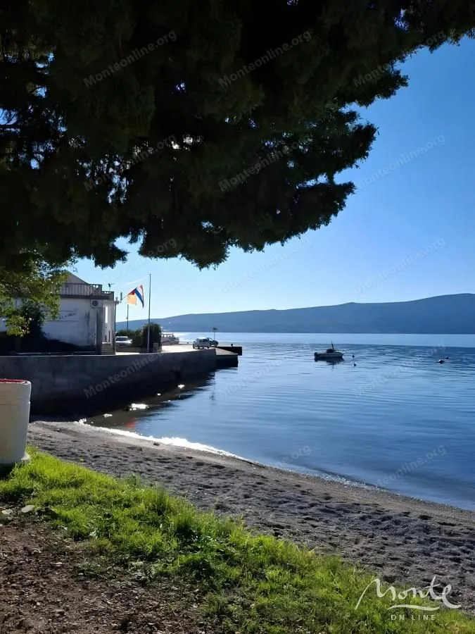 Prodaja, plac, 409m², Donja Lastva, Tivat