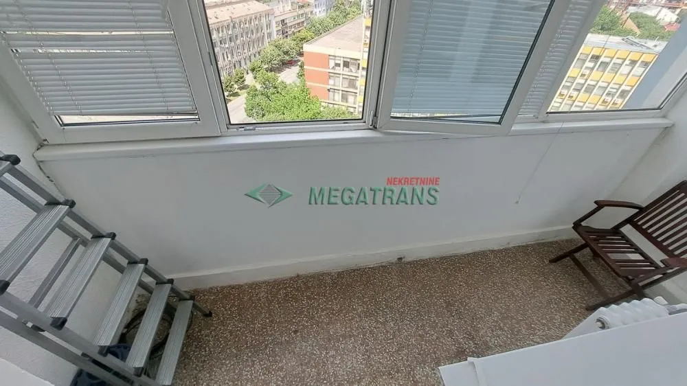 Izdavanje, stan, 26m², Centar, Novi Sad