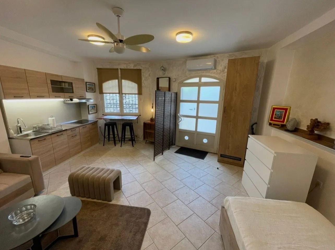 Rent, studio apartment, 35m², Stara Varoš, Podgorica