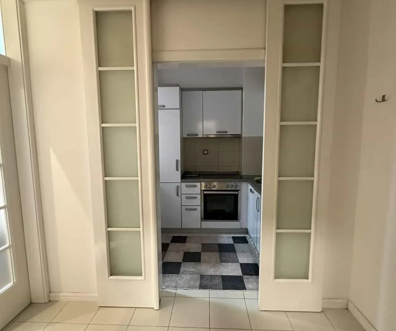 Rent, one bedroom apartment, 60m², Stari Aerodrom, Podgorica