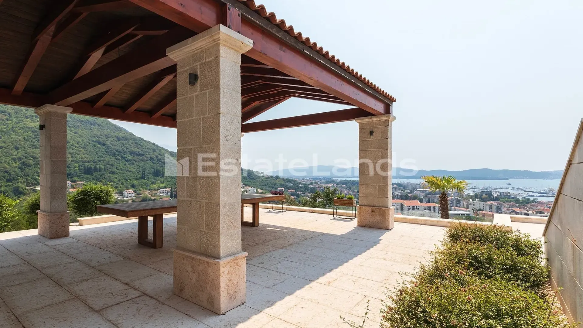 Prodaja, kuća, 1482m², Donja Lastva, Tivat