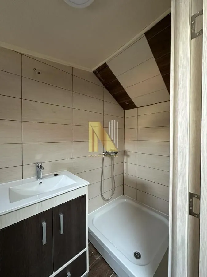 Izdavanje, dvosoban stan, 53m², Centar, Novi Sad