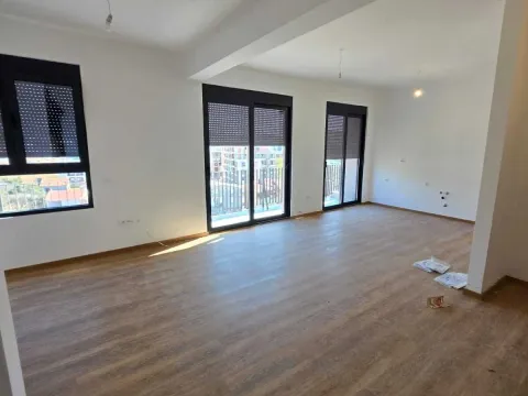 Sale, three bedroom apartment, 86m², Bjeliši, Bar - image 4