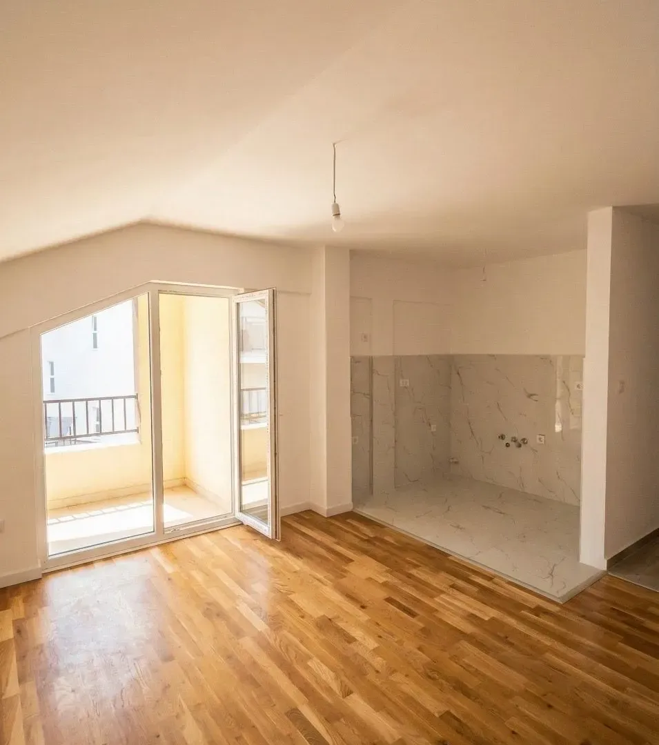 Prodaja, dvosoban stan, 68m², Ljubović, Podgorica