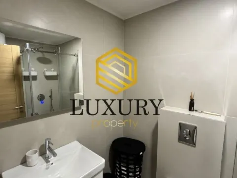 Prodaja, dvosoban stan, 69m², City Kvart, Podgorica - image 5