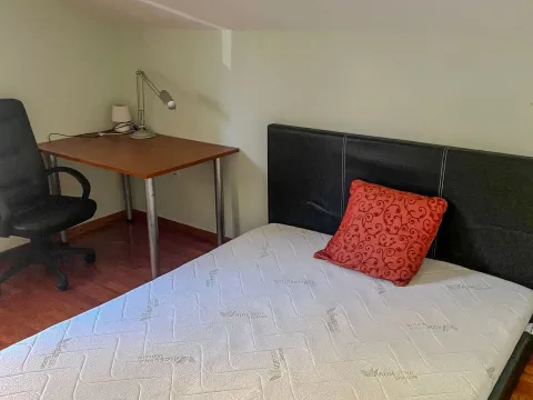 Izdavanje, dvosoban stan, 96m², Centar, Herceg Novi - image 11