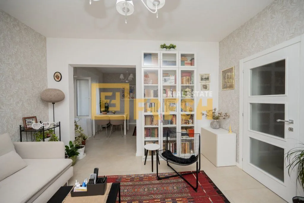 Sale, house, 180m², Dalmatinska ulica, Podgorica