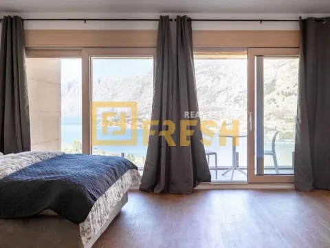 Prodaja, četvorosoban stan, 253m², Kotor, Crna Gora - image 14