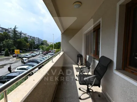 Rent, two bedroom apartment, 105m², Preko Morače, Podgorica - image 15