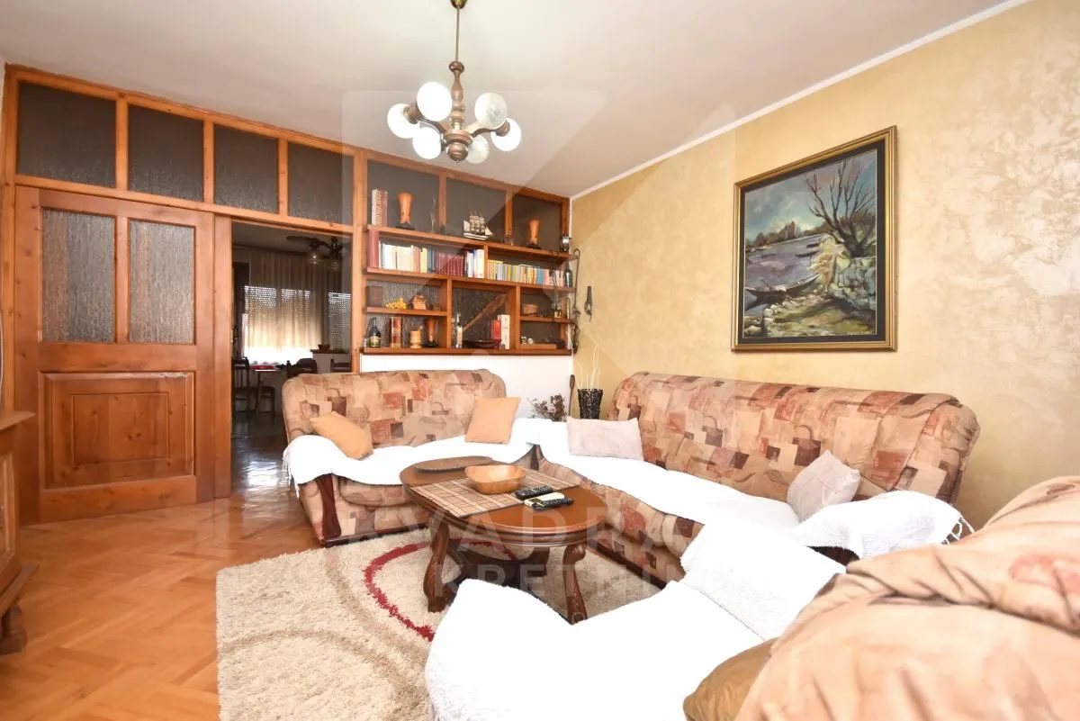 Prodaja, kuća, 101m², Stari Aerodrom, Podgorica