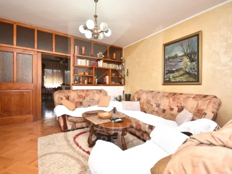 Prodaja, kuća, 101m², Stari Aerodrom, Podgorica - image 7