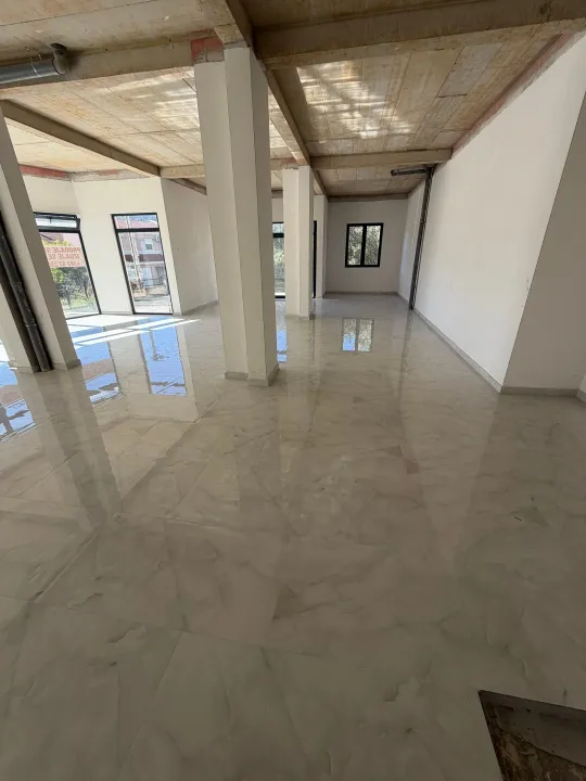 Sale, office space, 91m², Polje, Bar