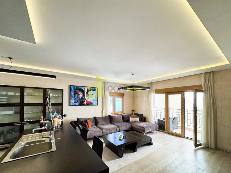Rent, two bedroom apartment, 70m², Pržno, Budva