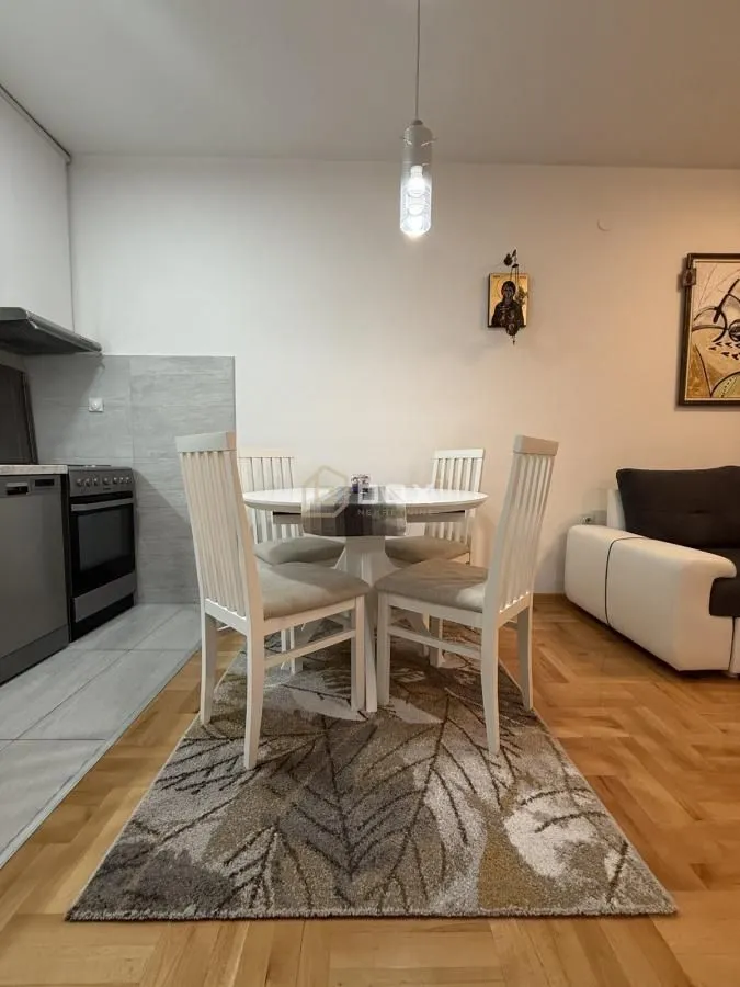 Prodaja, jednosoban stan, 41m², Crveni Pevac, Niš