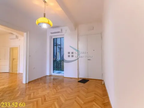 Rent, four bedroom apartment, 110m², Savski Venac, Beograd - image 11