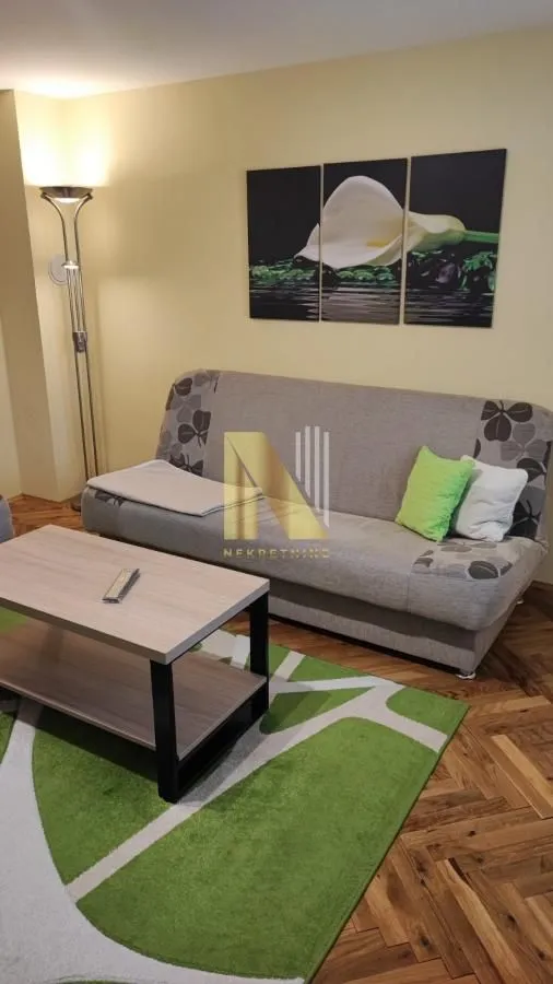 Prodaja, kuća, 128m², Salajka, Novi Sad Sve Podlokacije