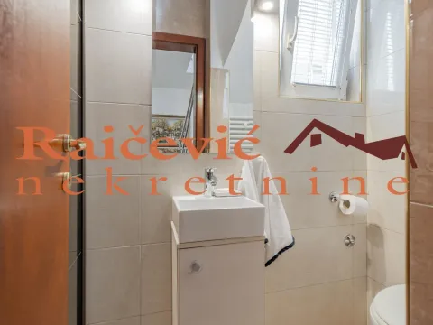 Prodaja, četvorosoban stan, 112m², Lion, Zvezdara Sve Podlokacije - image 9