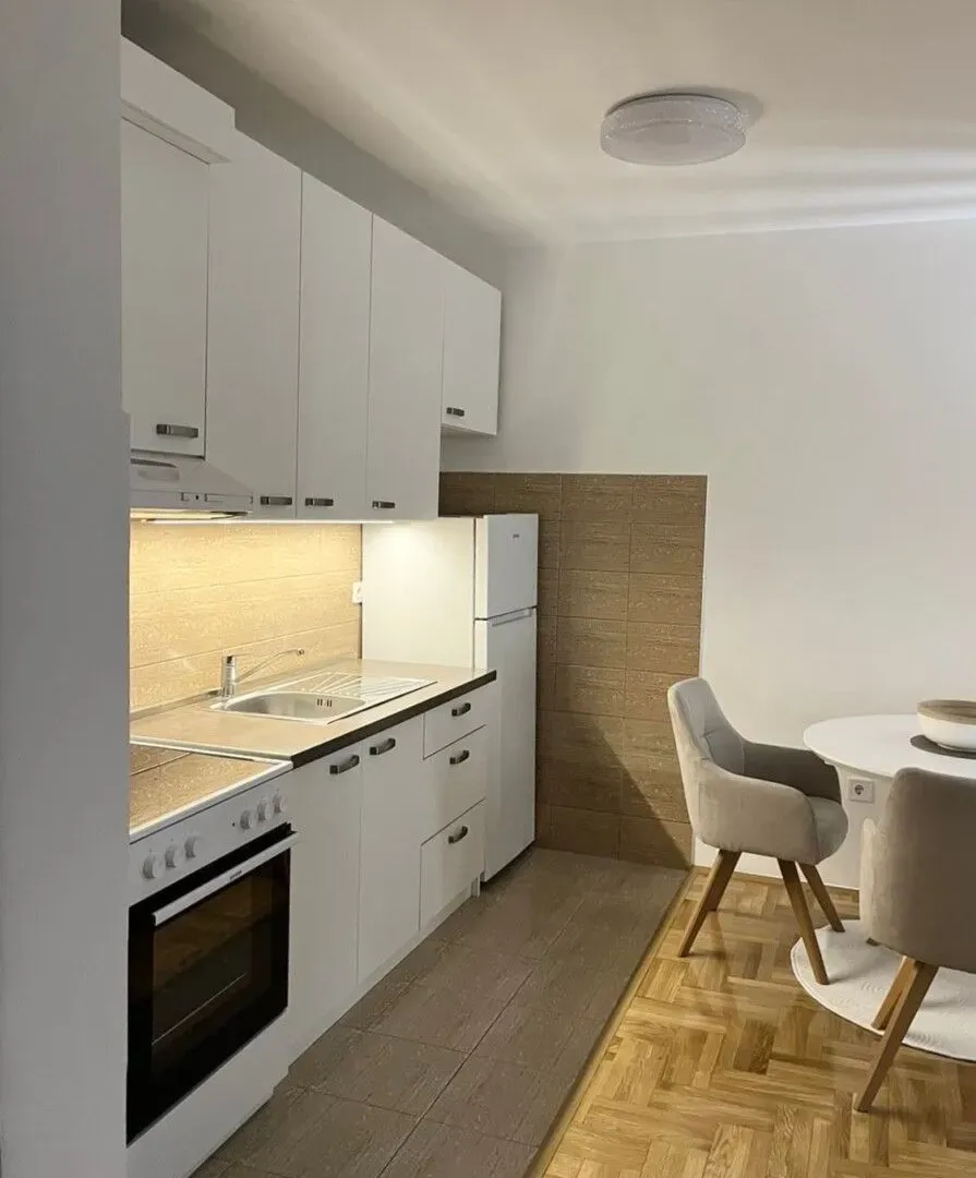 Rent, one bedroom apartment, 40m², City Kvart, Podgorica