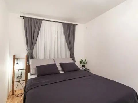 Prodaja, dvosoban stan, 45m², Centar, Novi Sad - image 3