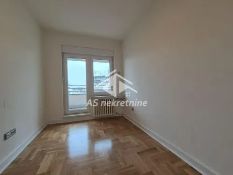 Izdavanje, stan, 144m², Stari Grad, Beograd - image 11