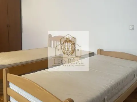 Rent, house, 330m², Dobanovci, Surčin - image 3