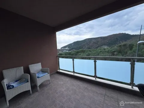 Sale, two bedroom apartment, 68m², Bečići, Budva - image 2