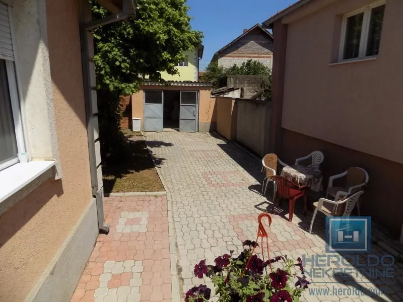 Sale, house, 230m², Centar, Paraćin
