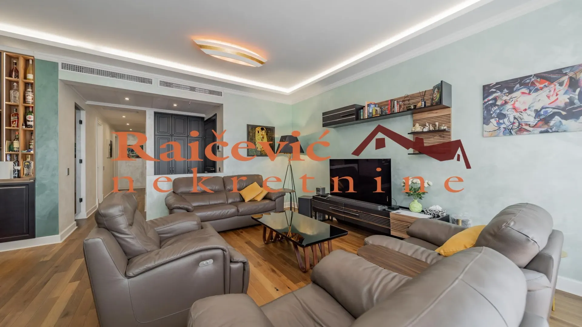 Prodaja, trosoban stan, 102m², Zemun Sve Podlokacije, Beograd