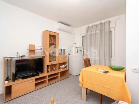 Rent, one bedroom apartment, 32m², Preko Morače, Podgorica - image 1
