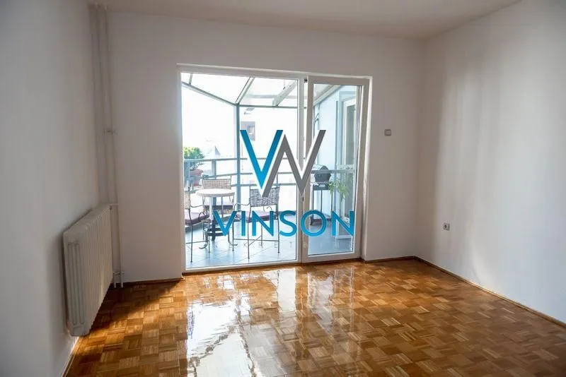 Izdavanje, dvosoban stan, 71m², Centar, Novi Sad