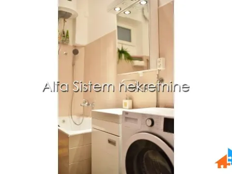 Rent, two bedroom apartment, 50m², Stari Grad, Beograd - image 15