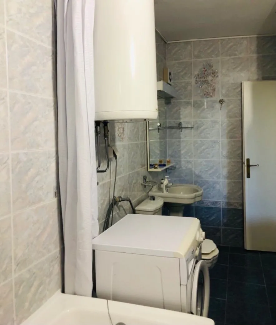 Prodaja, dvosoban stan, 85m², Preko Morače, Podgorica