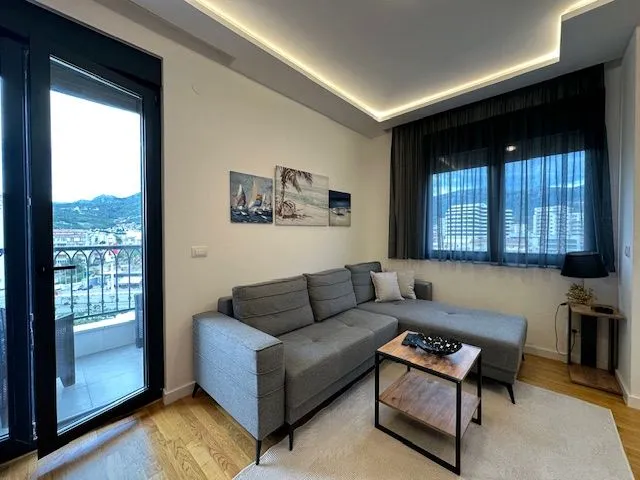 Rent, studio apartment, 28m², Soho City, Bar