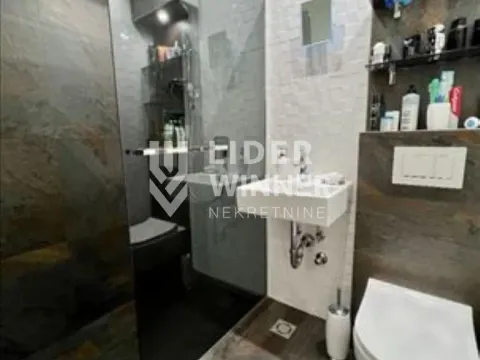 Izdavanje, četvorosoban stan, 97m², Crveni Krst, Beograd - image 3