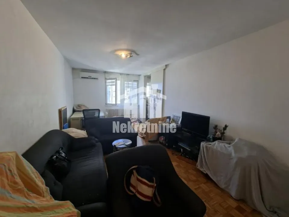 Prodaja, trosoban stan, 72m², Crveni Krst, Beograd