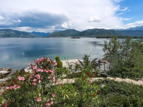 Sale, house, 517m², Kotor, Crna Gora - image 19