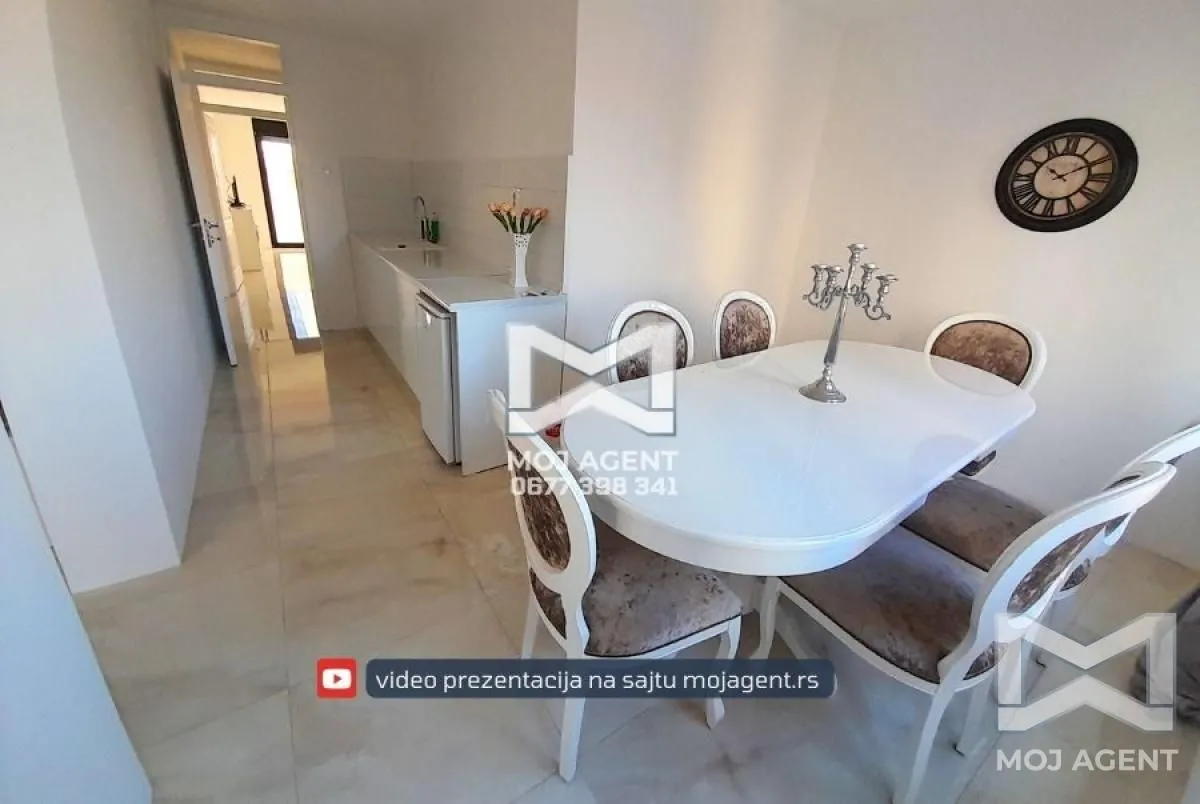 Izdavanje, trosoban stan, 82m², Centar, Niš