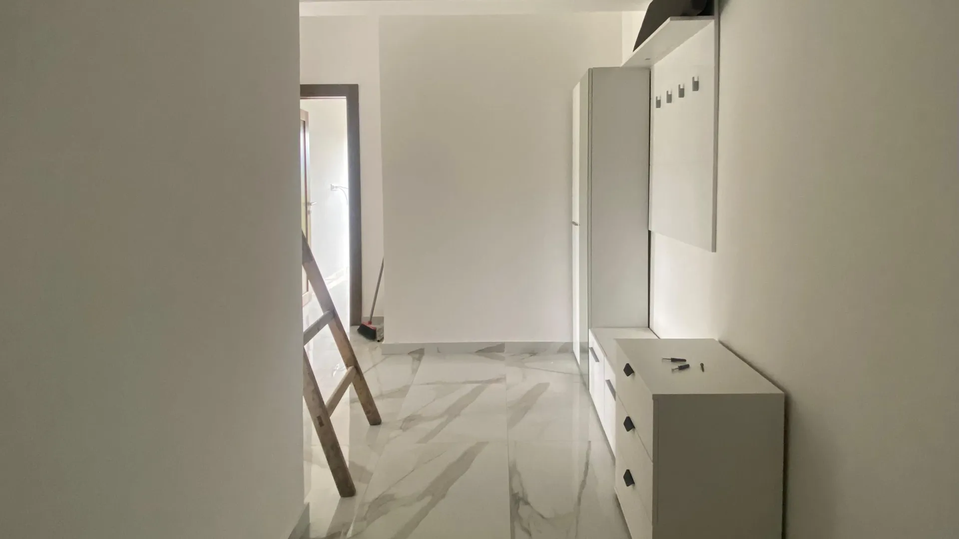 Rent, two bedroom apartment, 65m², Radanovići, Kotor