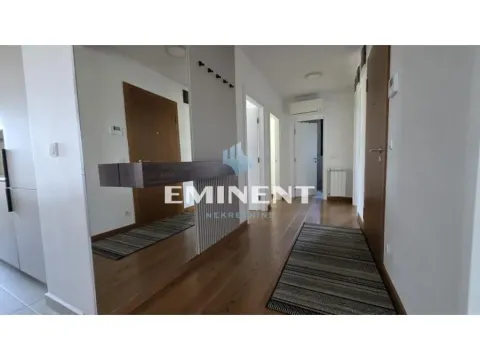 Rent, four bedroom apartment, 98m², Južni Bulevar, Vračar Sve Podlokacije - image 12