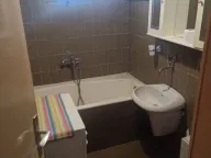 Prodaja, jednosoban stan, 50m², Blok 6, Podgorica - image 1