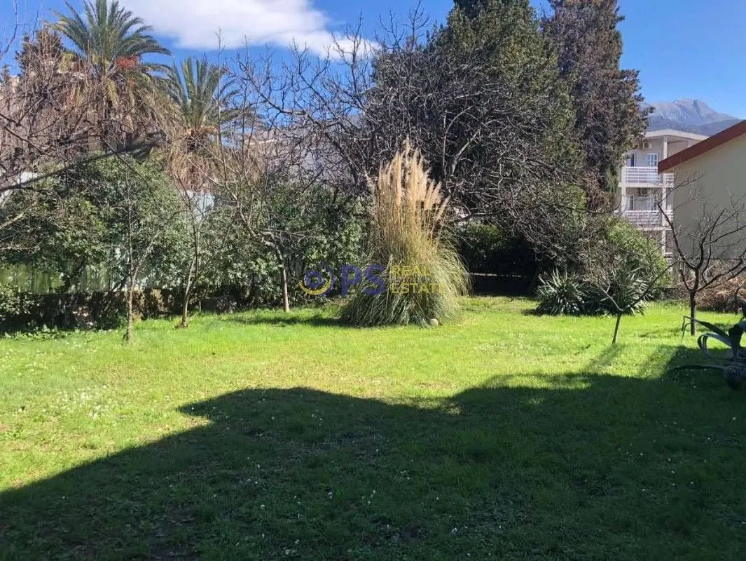 Prodaja, kuća, 300m², Bar, Crna Gora