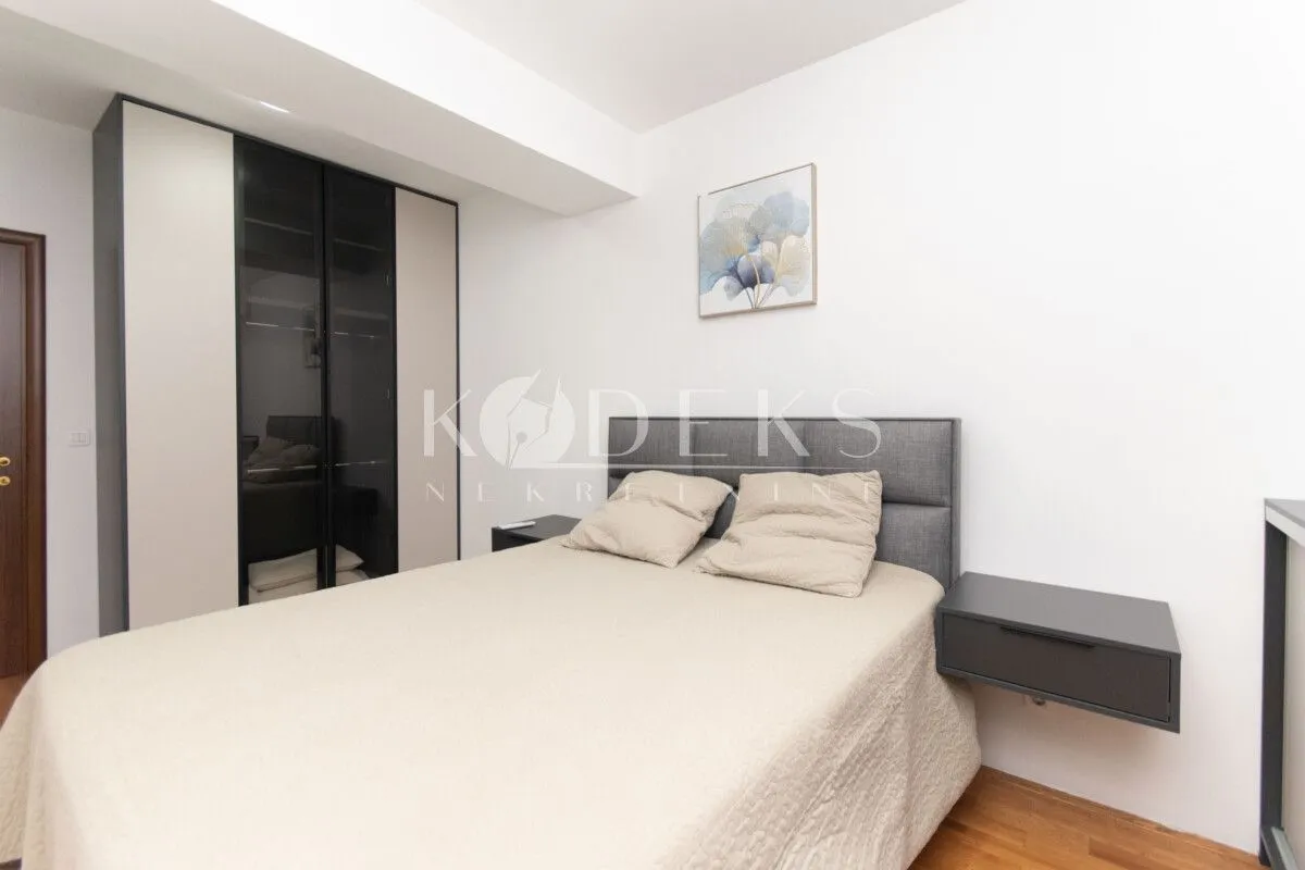 Rent, two bedroom apartment, 78m², City Kvart, Podgorica