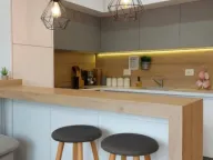 Prodaja, trosoban stan, 78m², Bečići, Budva - image 1