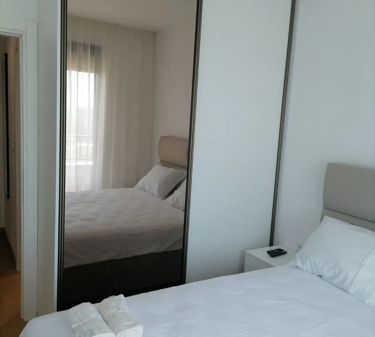 Rent, one bedroom apartment, 44m², Bečići, Budva