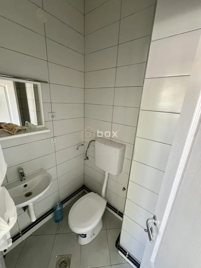 Rent, office space, 25m², Crveni Krst, Niš