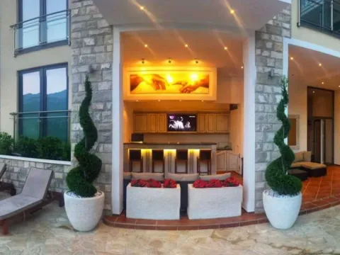 Prodaja, dvosoban stan, 131m², Bečići, Budva - image 14