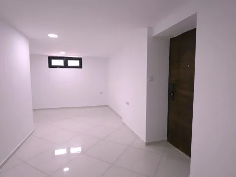 Izdavanje, stan, 95m², Pod Goricom, Podgorica - image 15